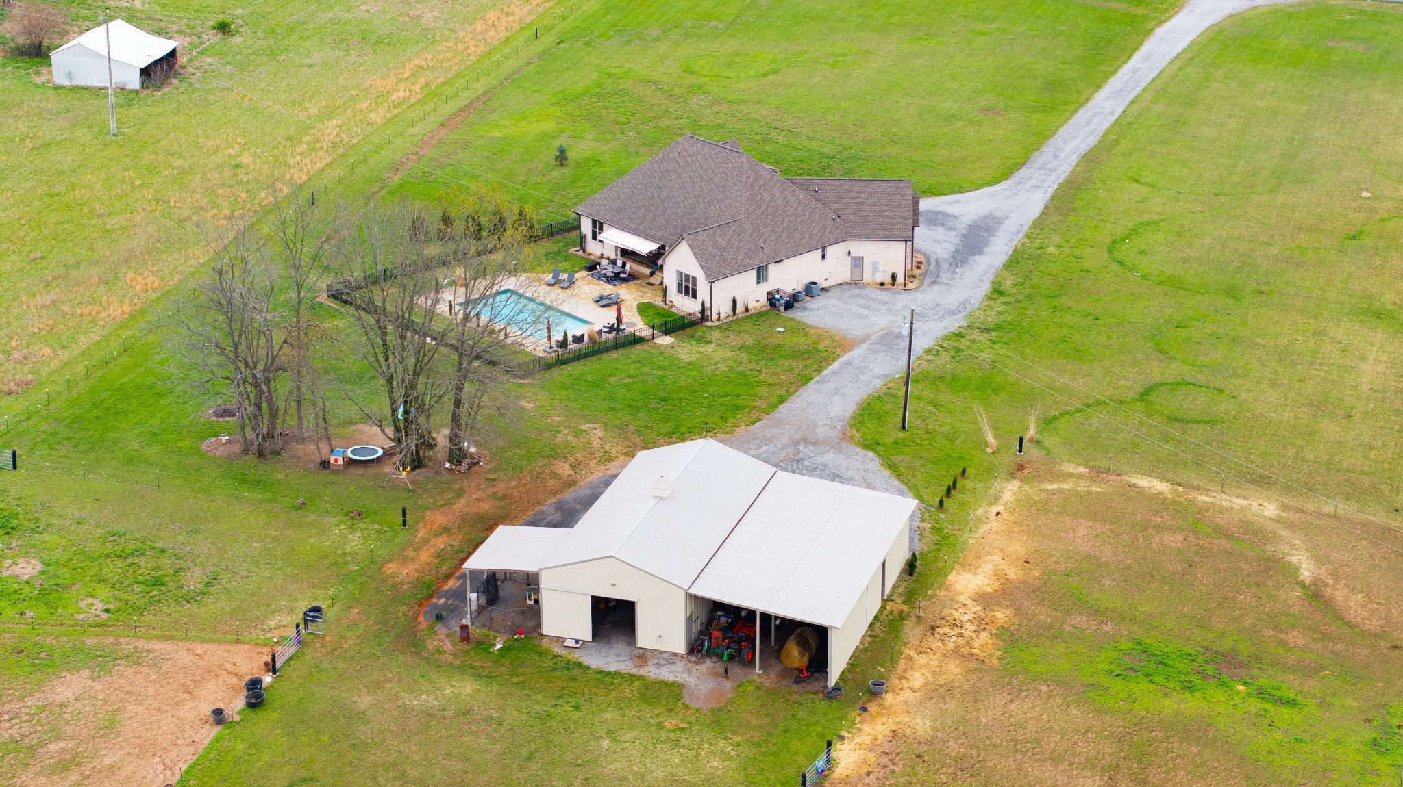 4888 Rock House Rd