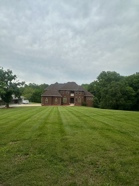 291 Bowling Branch Rd Cottontown TN 37048