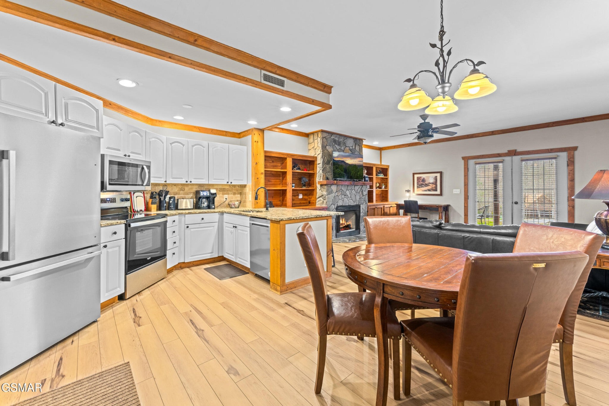 206 Forrest Loop Way 15