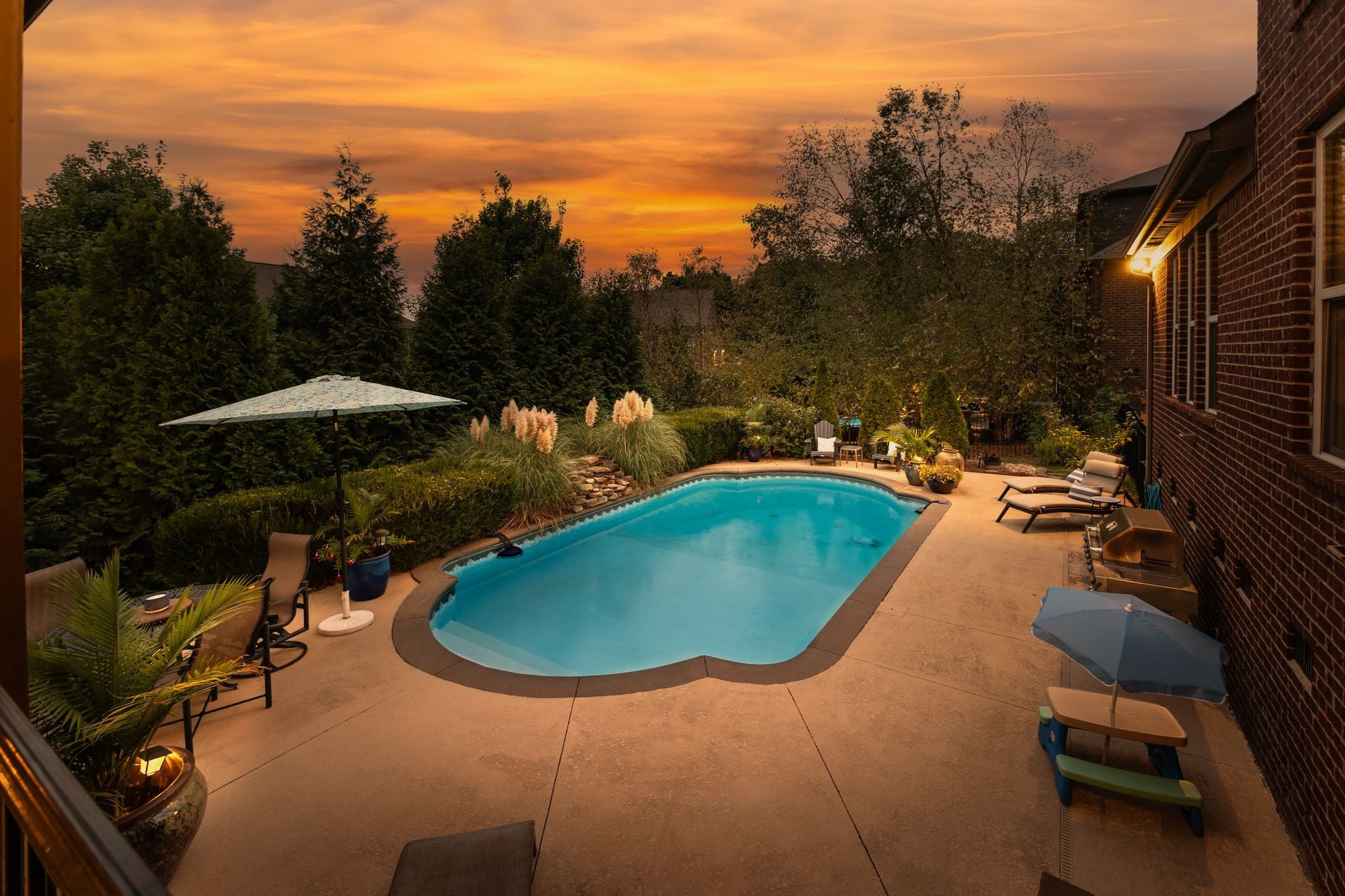 412 Victorian Park Cir