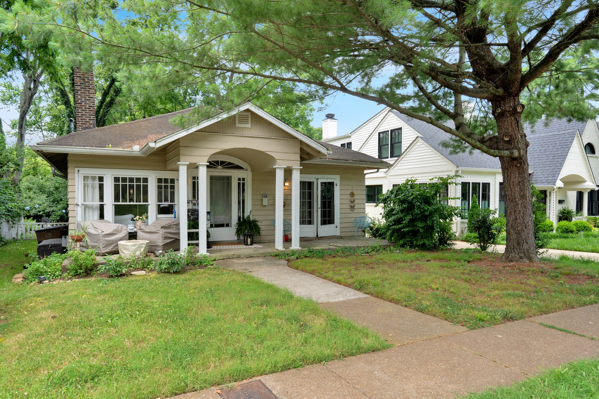 2609 Sunset Pl