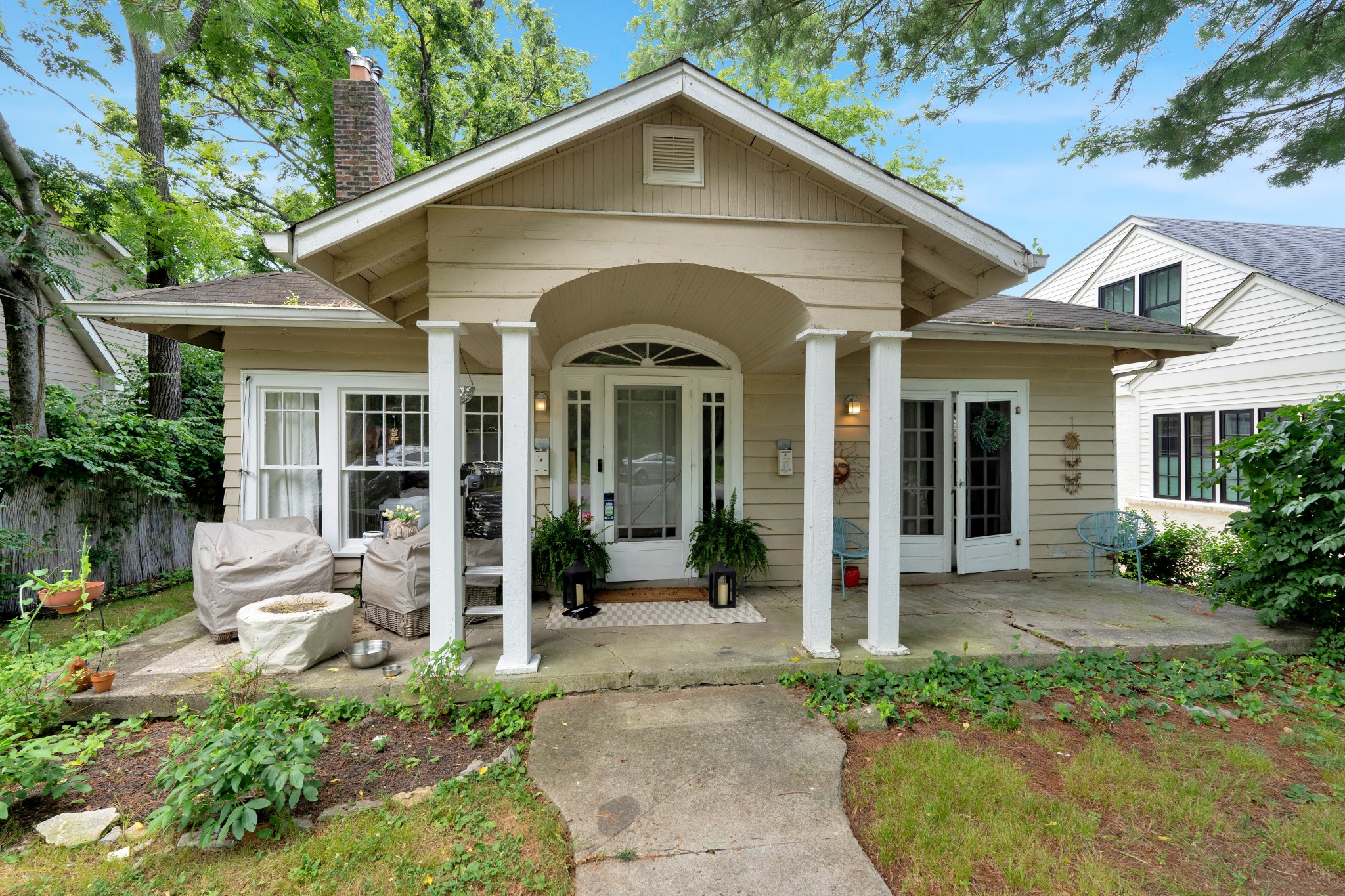 2609 Sunset Pl
