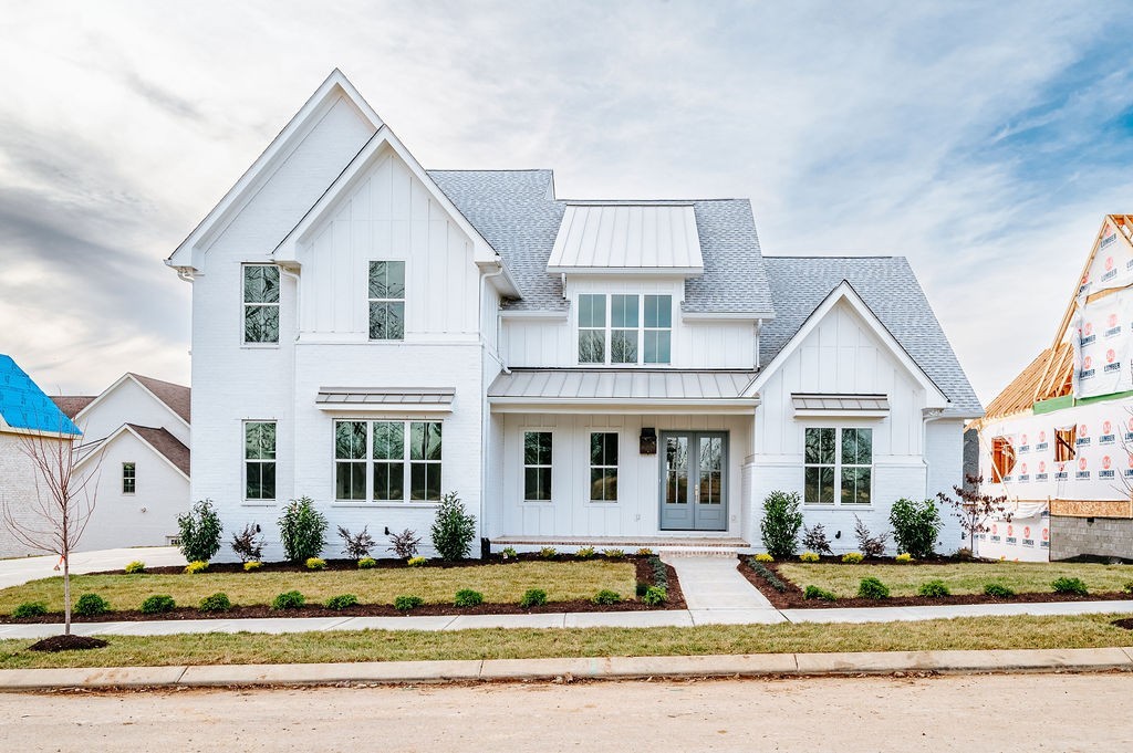 2457 Union Station Dr