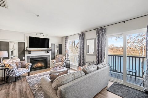 Photo of 934 1st Ave N, Nashville, TN 37201 (MLS # 3134074)