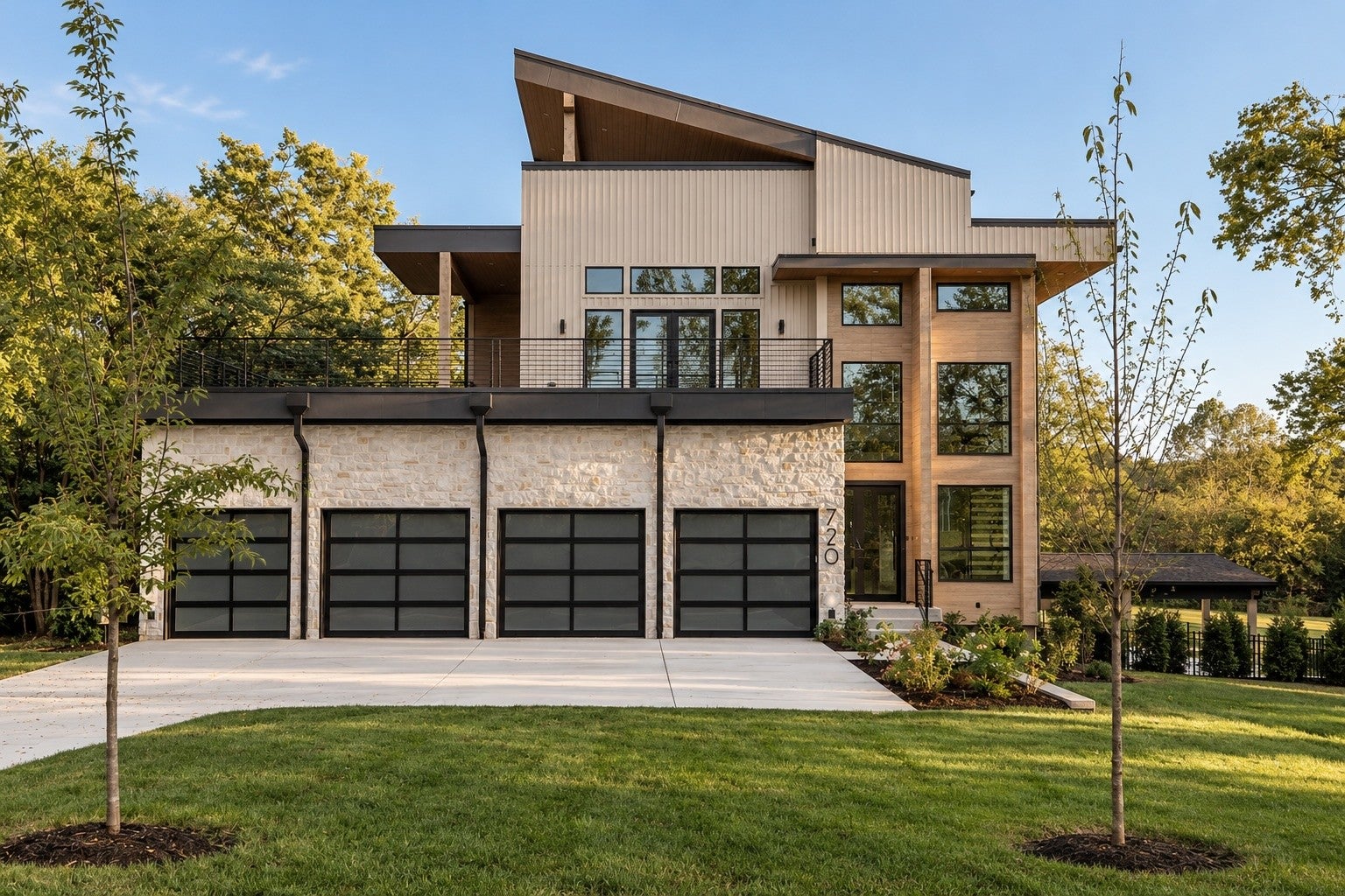 5-bed listing at 720 Adkisson Ln, Nashville