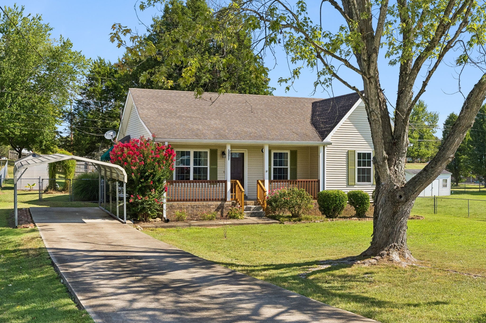 2865 Chinquapin Ln