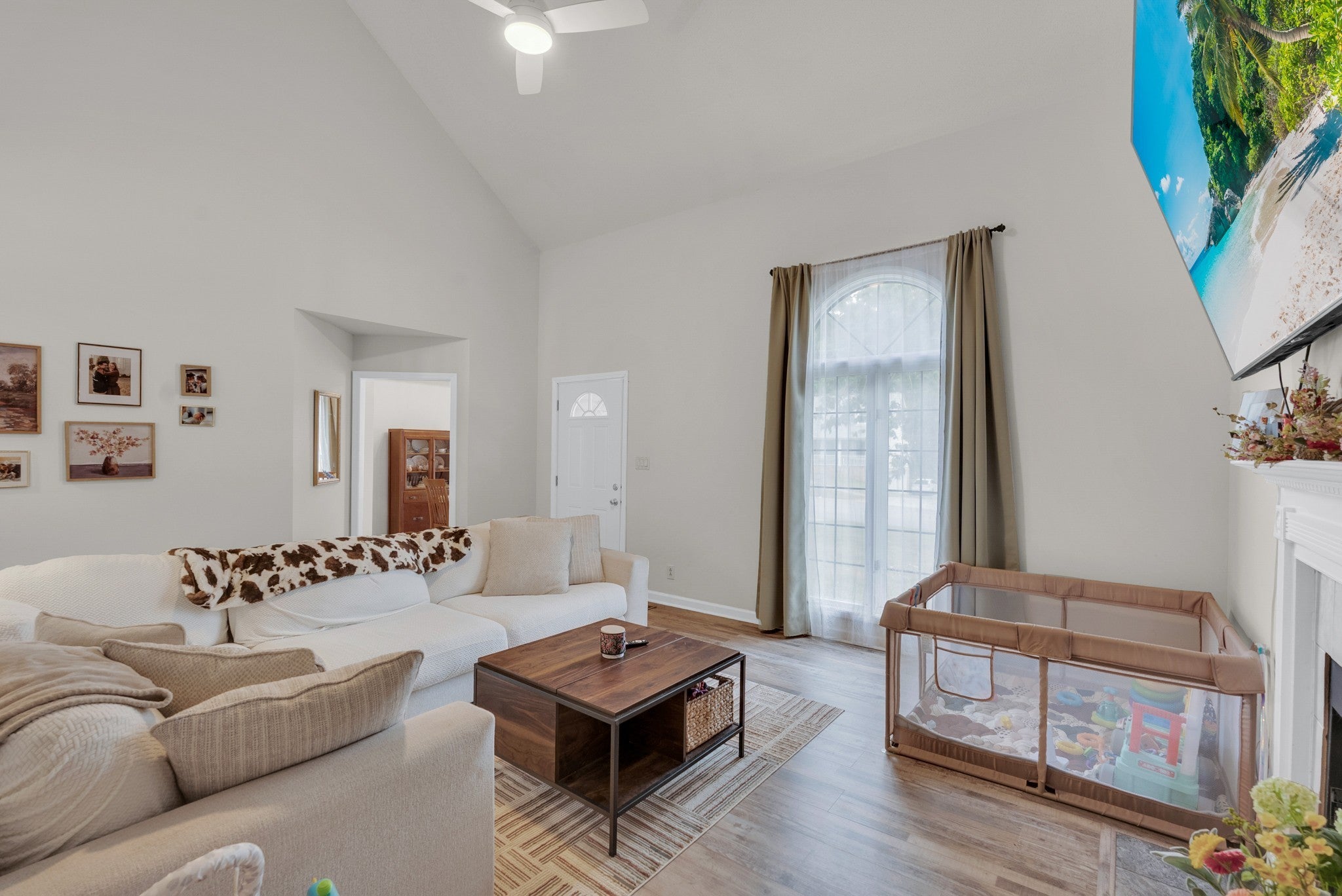 326 Lancaster Rd