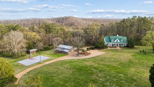 324 E KINGSTON SPRINGS RD, KINGSTON SPRINGS, TN 37082 - Image 7c0a85dfd26a28f40a41dce4d67be61c/76089379