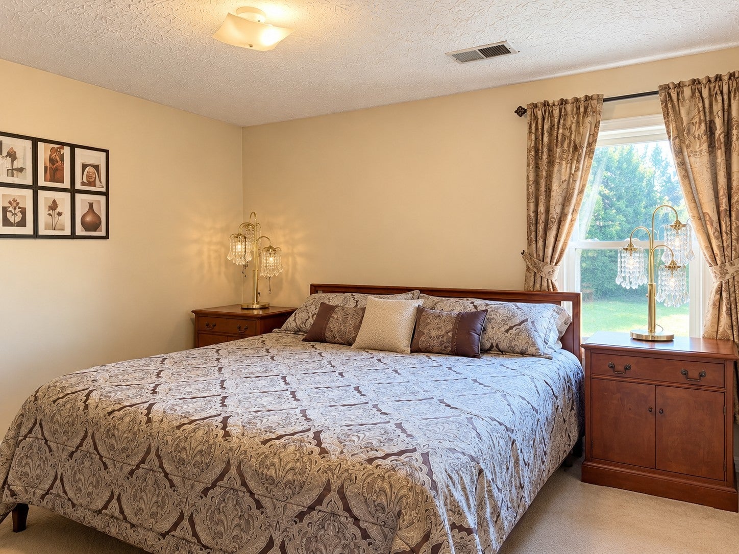 116 Stoney Ct