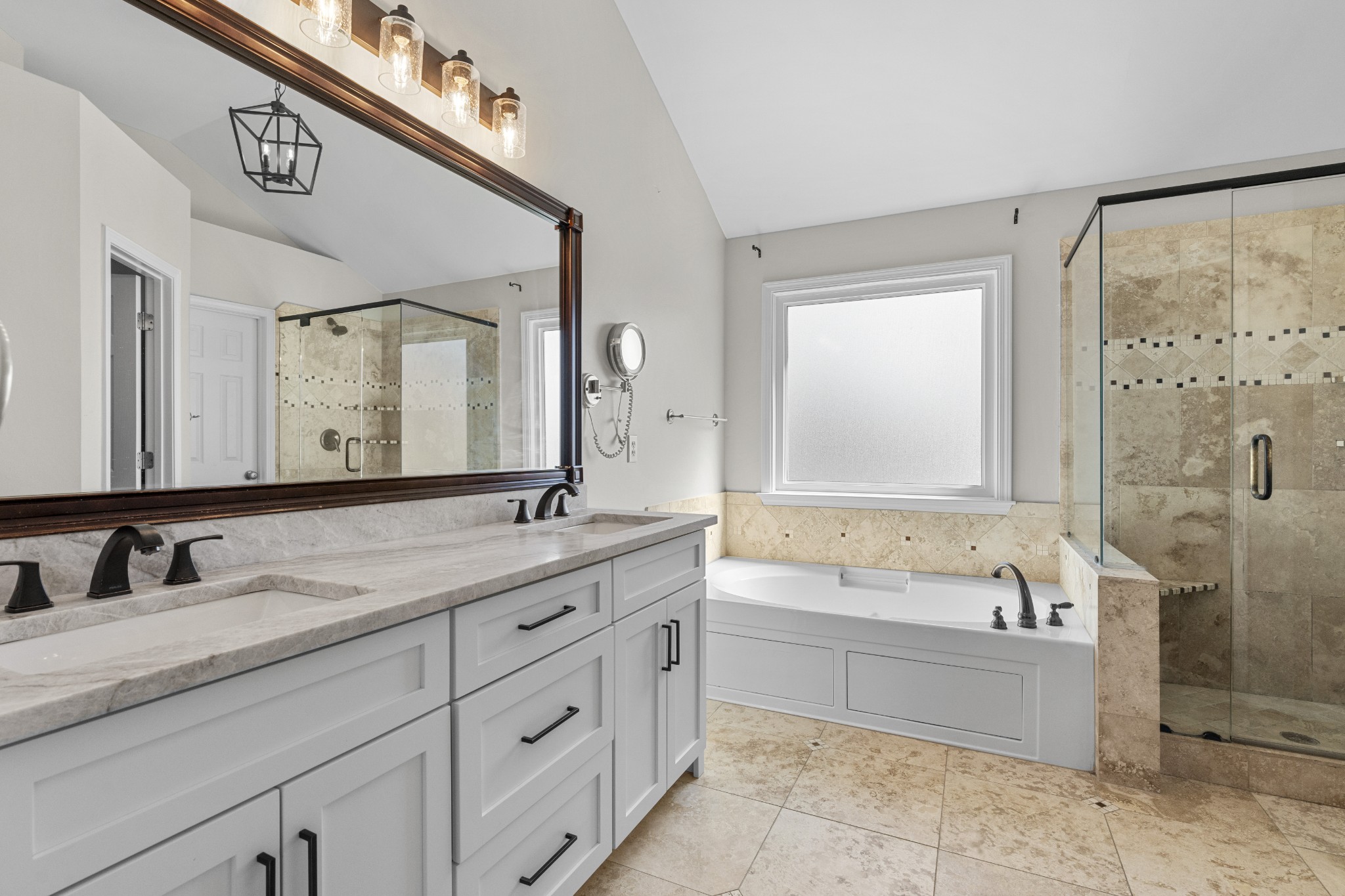 2003 Earl Pearce Cir