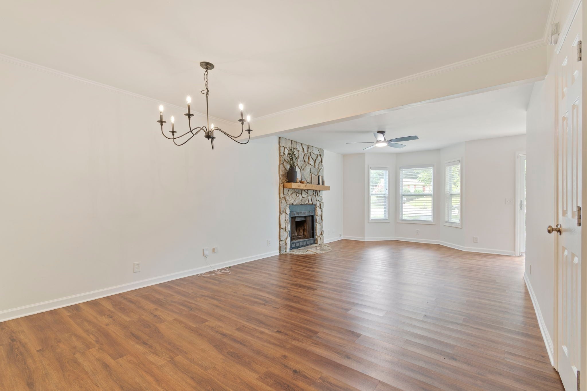 2-bed home for sale in Nashville, TN 37221, 570 Holt Valley Rd 570 Holt Valley Rd, Nashville TN 37221 2-bed home, photo 5 of 27