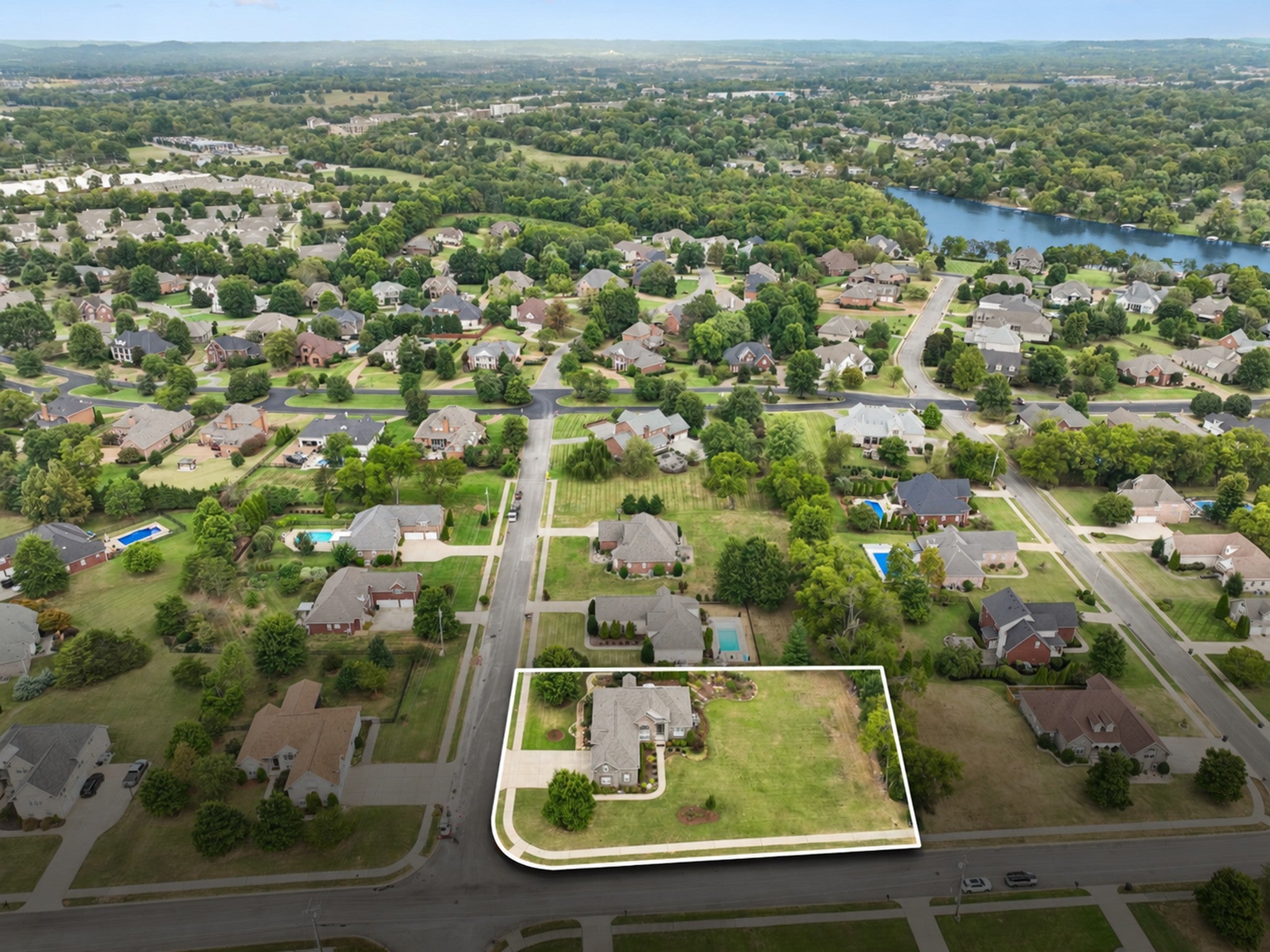 1019 Blue Jay Way