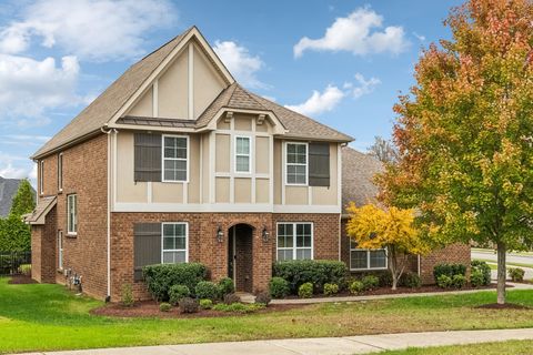 101 Beacon Light Cv Hendersonville TN 37075