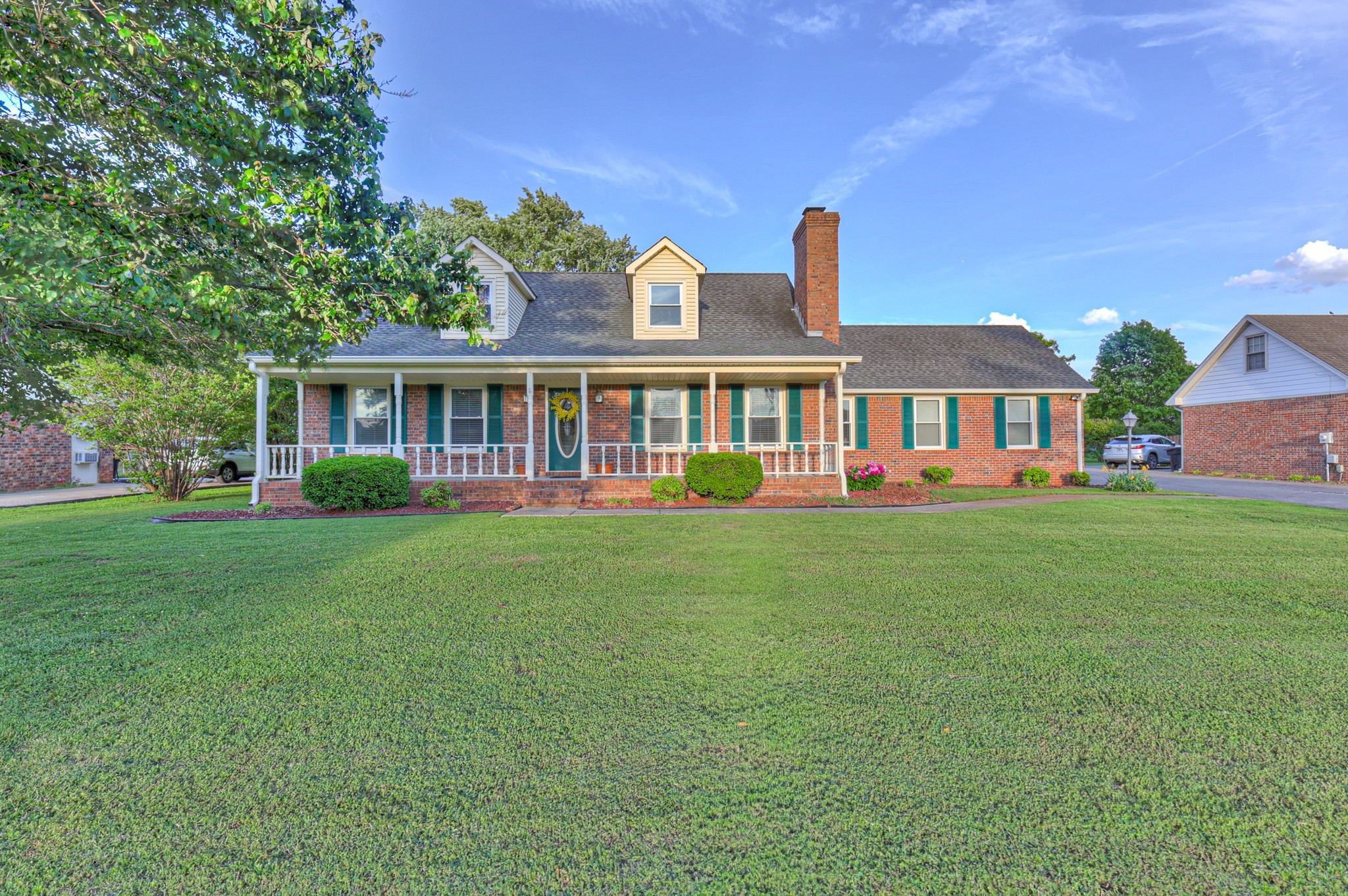 2146 Berkshire Ln