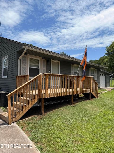 1384 Byrd Circle Kingston TN 37763