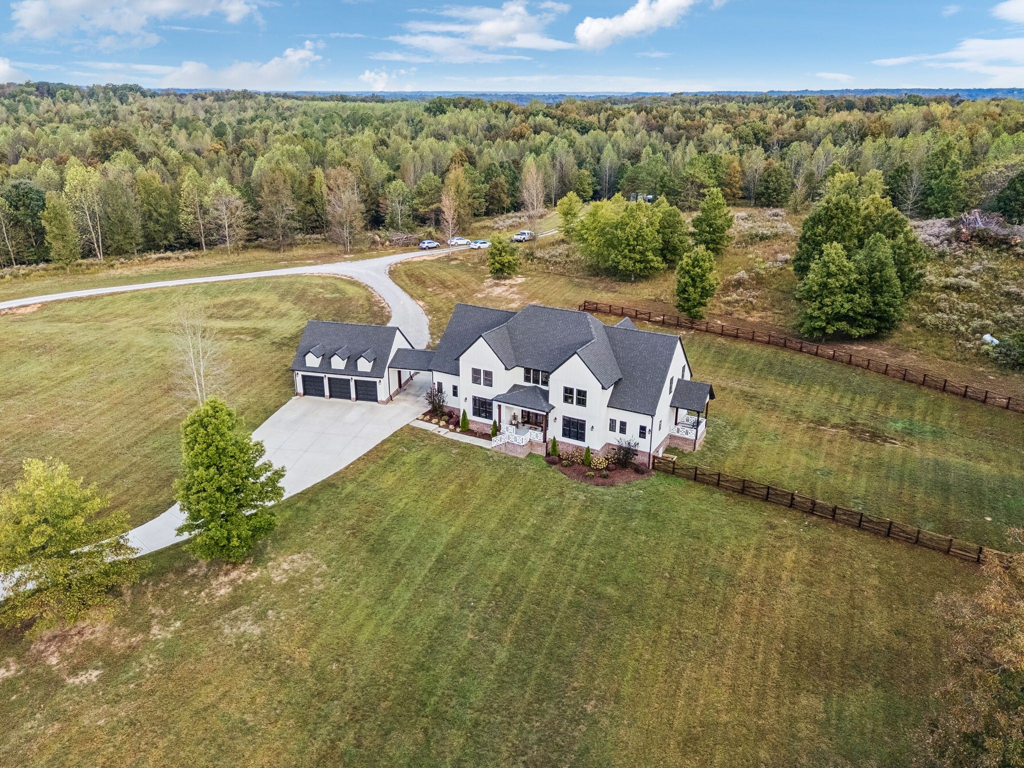 3003 Lewisburg Hwy