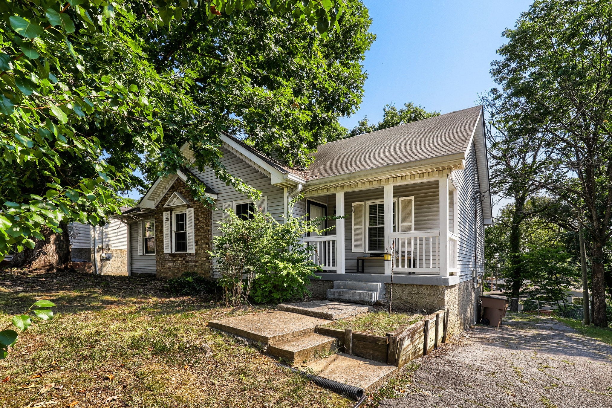 112 Cedarmont Cir