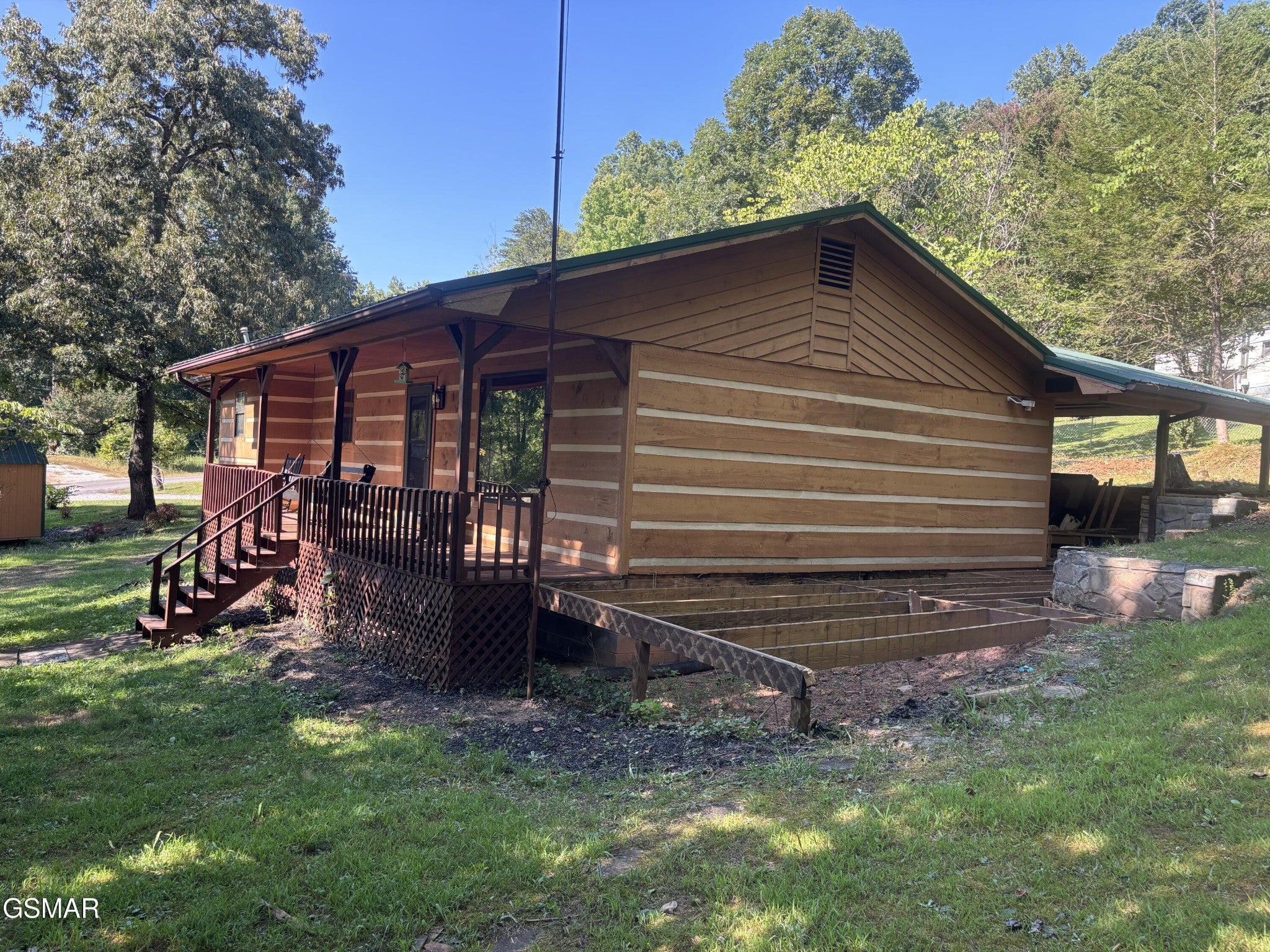1204 Piney Mountain Road