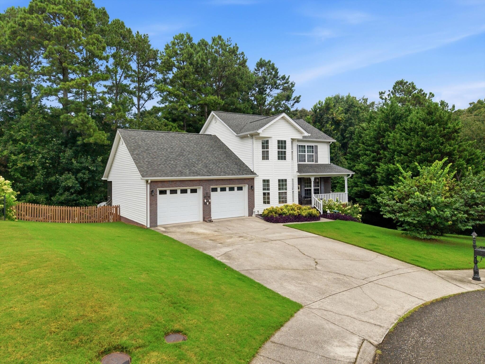 57 Woodbury Court
