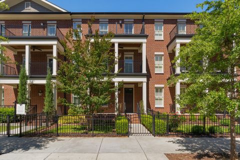 Photo of 247 Walnut Street, Chattanooga, TN 37403 (MLS # 3213717)