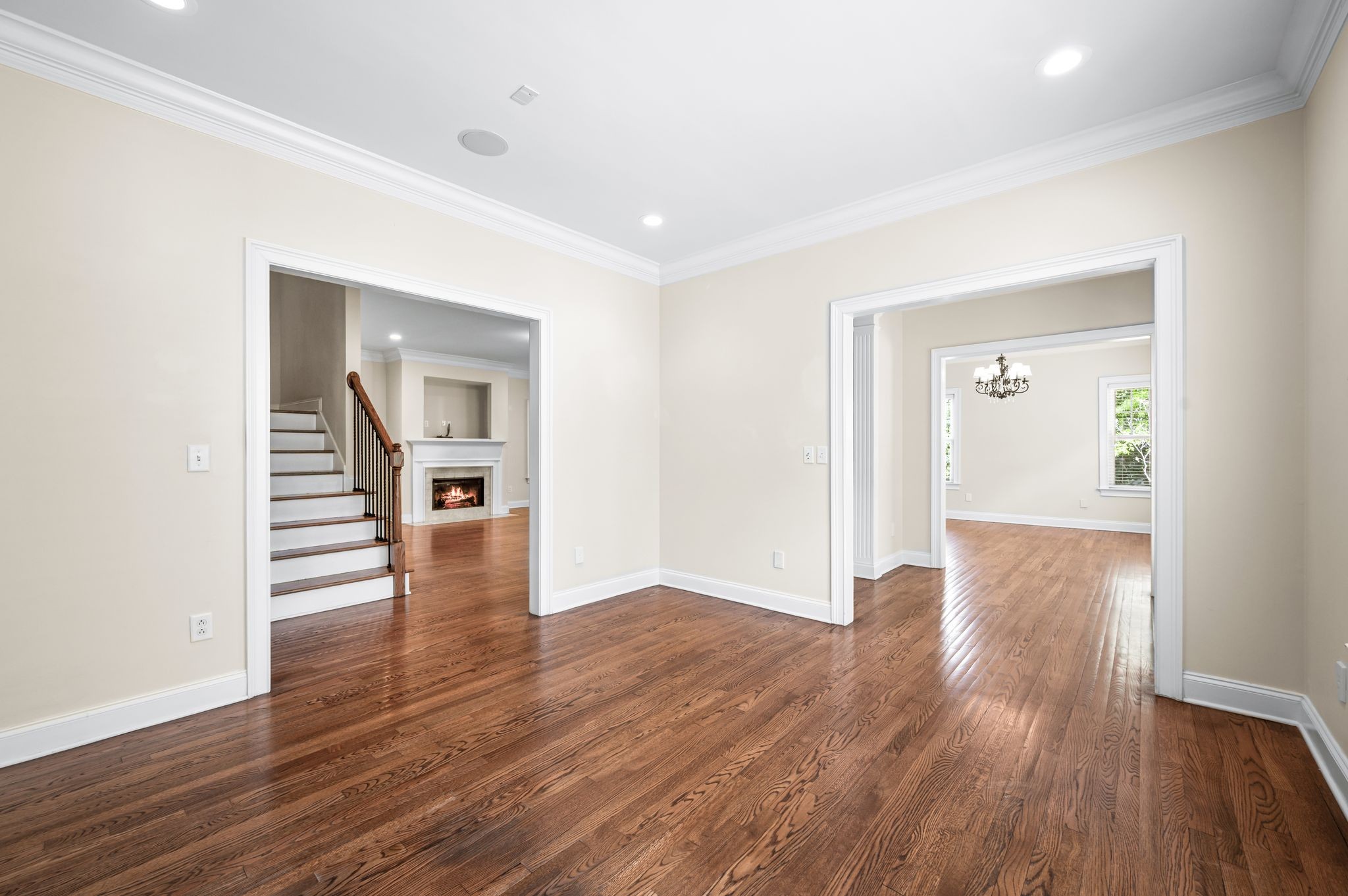 Nashville, Tennessee 37205, United States, 3 Bedrooms Bedrooms, ,4 BathroomsBathrooms,Residential,Active,172188