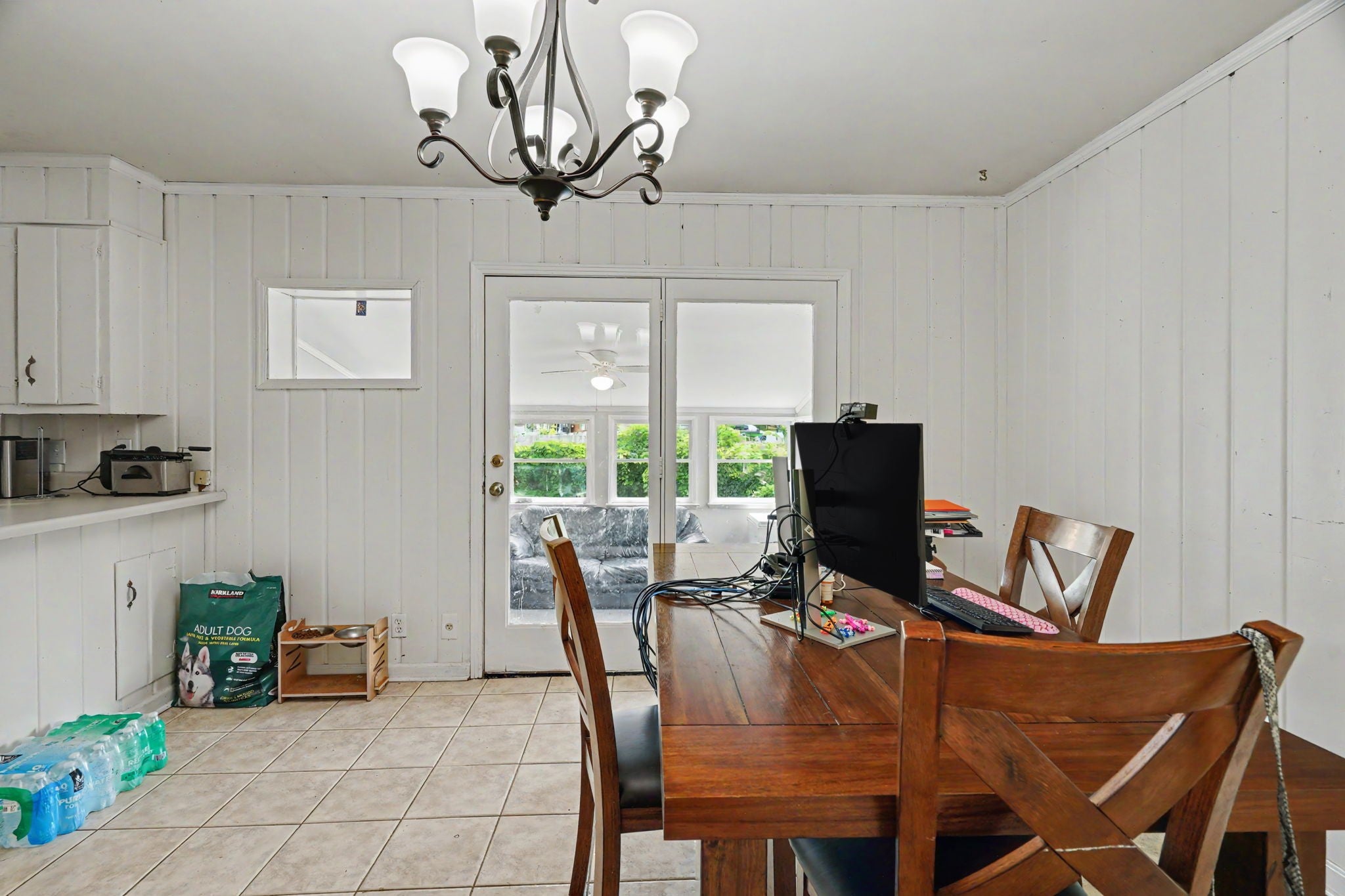 102 Shadydale Dr