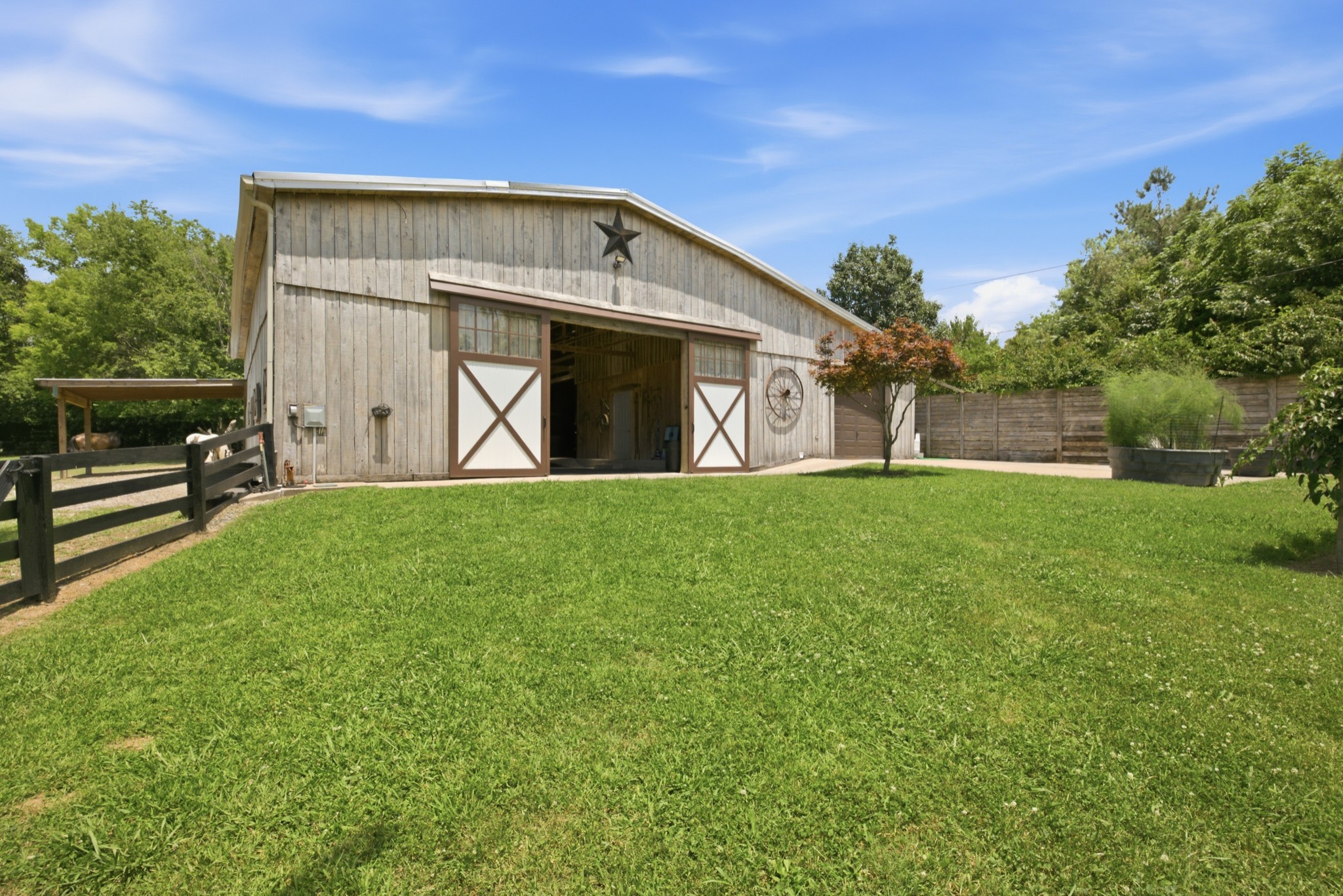 2726 Mclemore Rd, Franklin TN 37064 3-bed home, photo 4 of 44