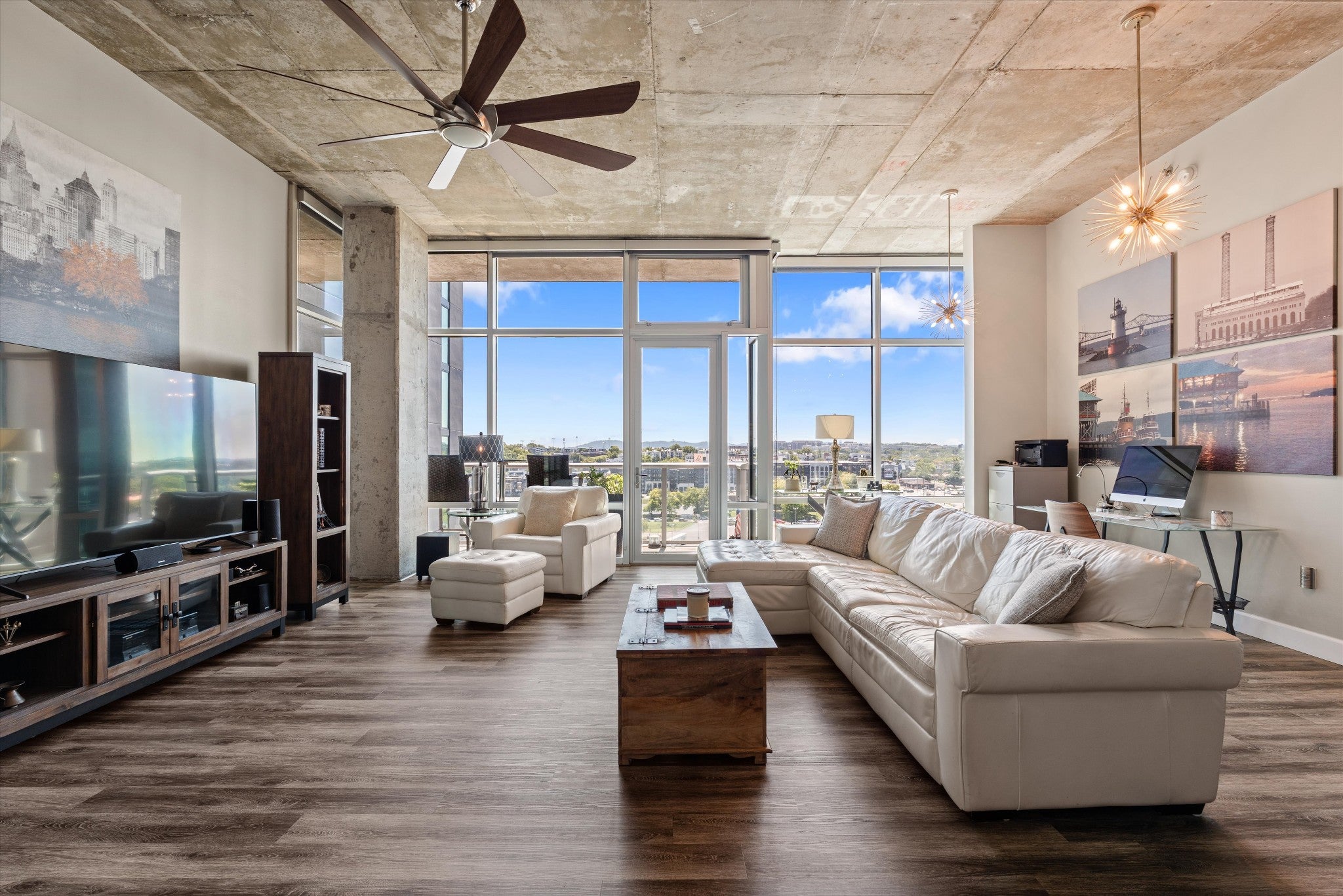 2-bed listing at 700 12th Ave S 1206, Nashville