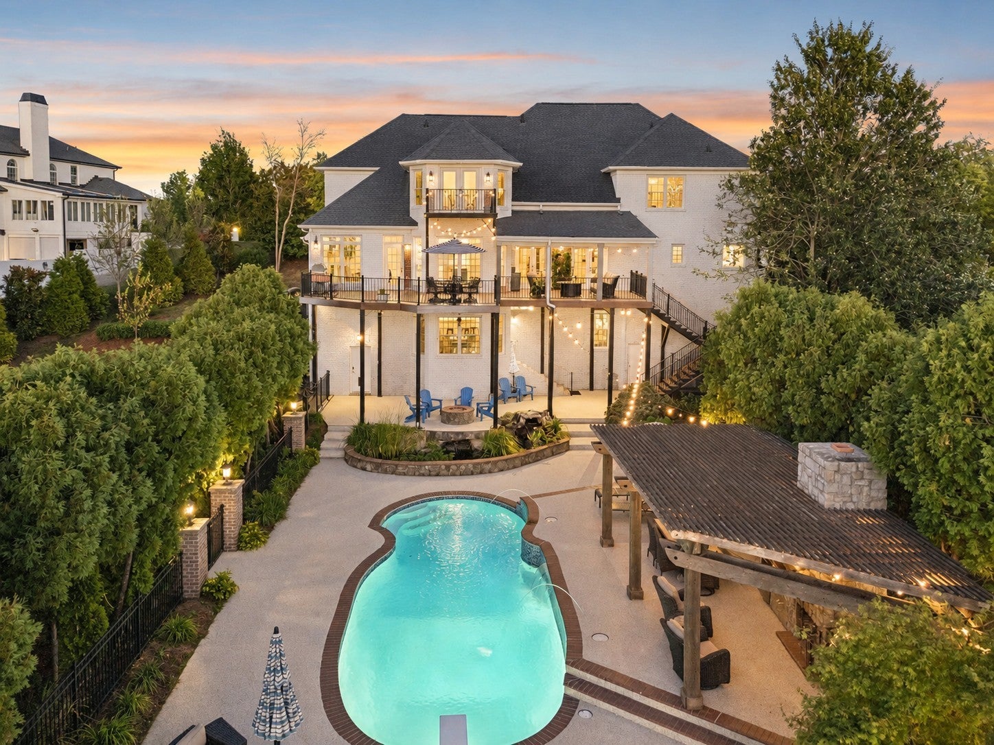 1607 Robby Ct