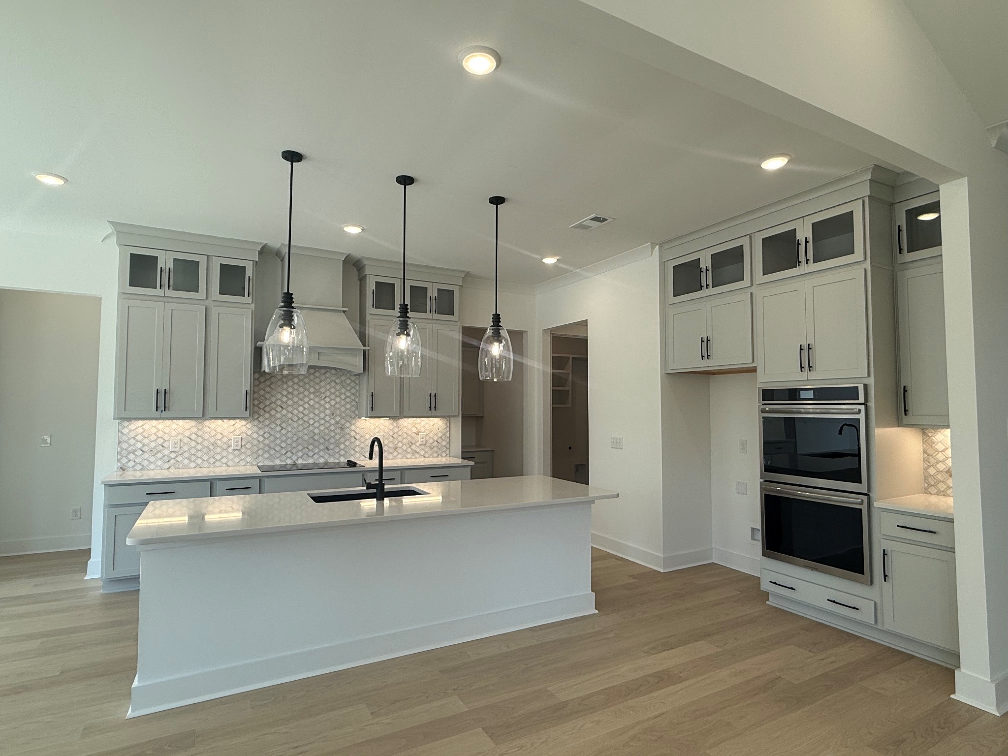 7266 Fairlawn Drive