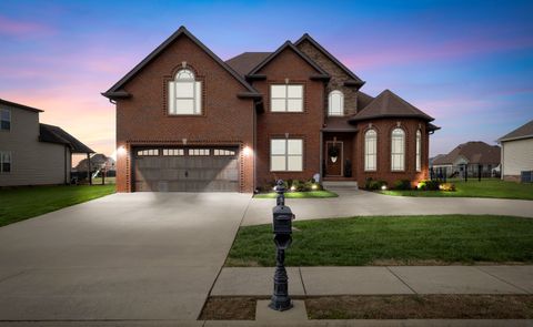 201 Josie Ln Clarksville TN 37043