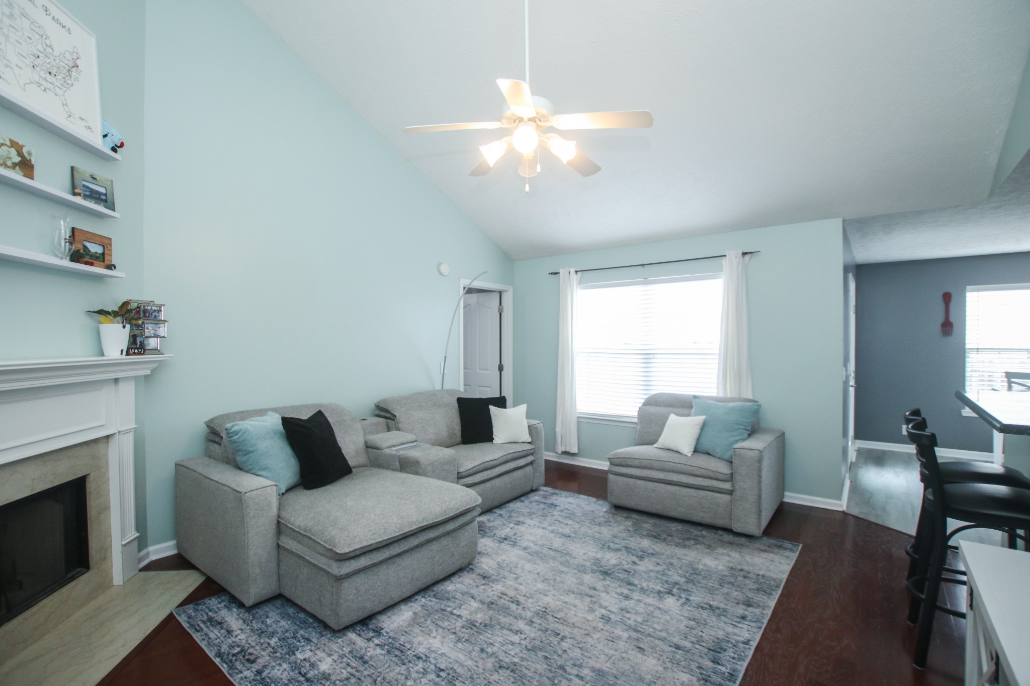3326 Velvet Ct