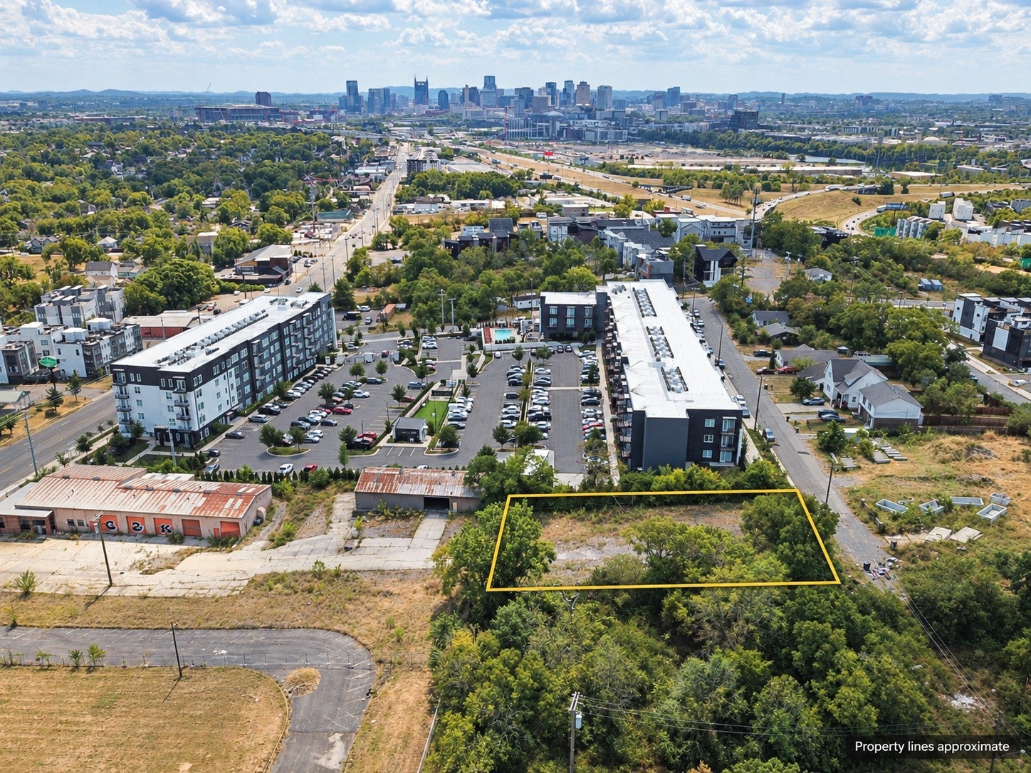 listing at 142 Elmhurst Ave, Nashville