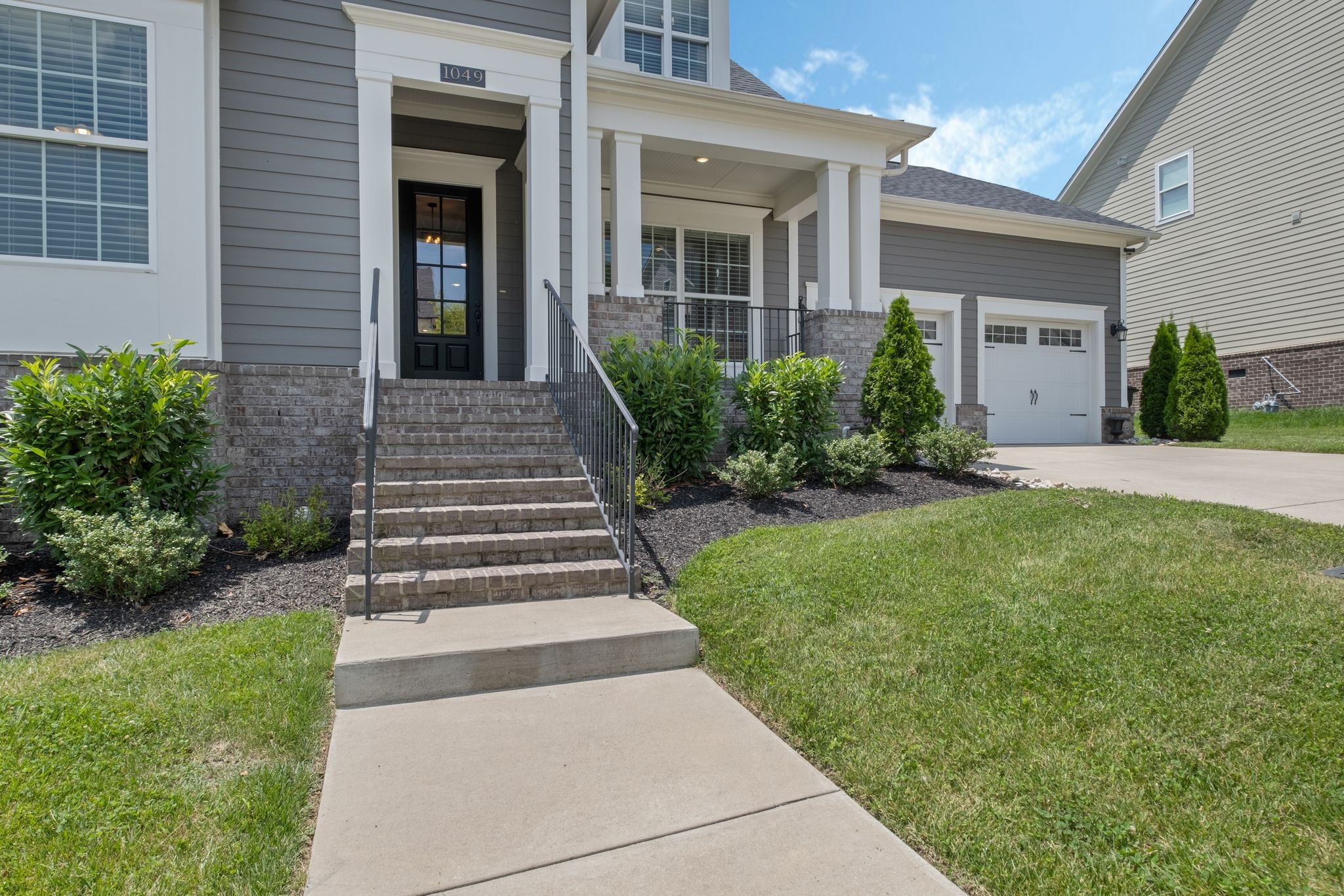 1049 Dovecrest Way