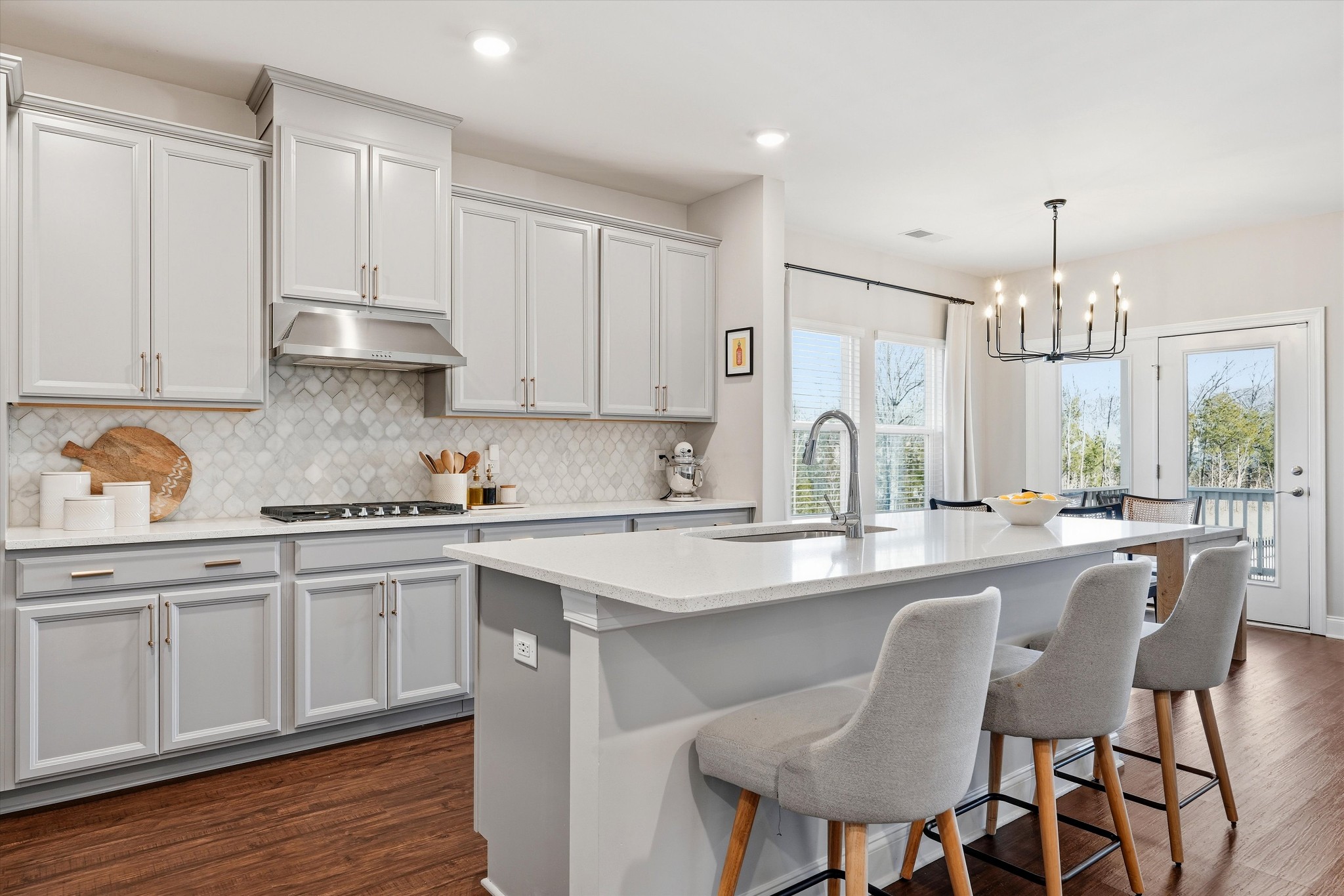 2479 Prairie Hill Dr