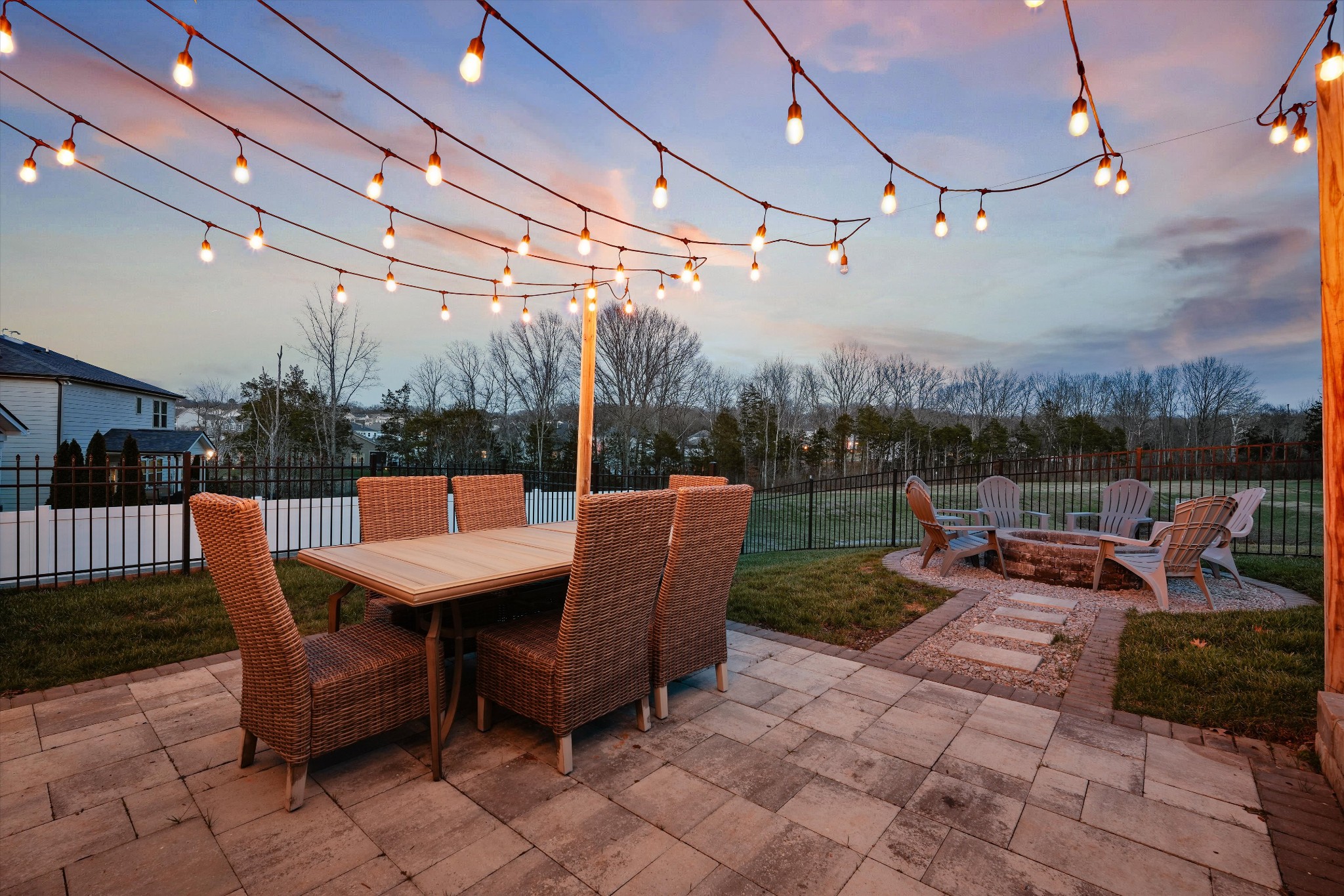 2479 Prairie Hill Dr