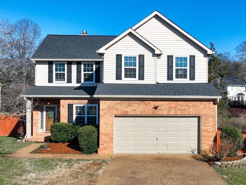 2201 Falcon Creek Dr Franklin TN 37067