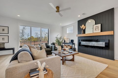 824G Watts Ln Nashville TN 37209