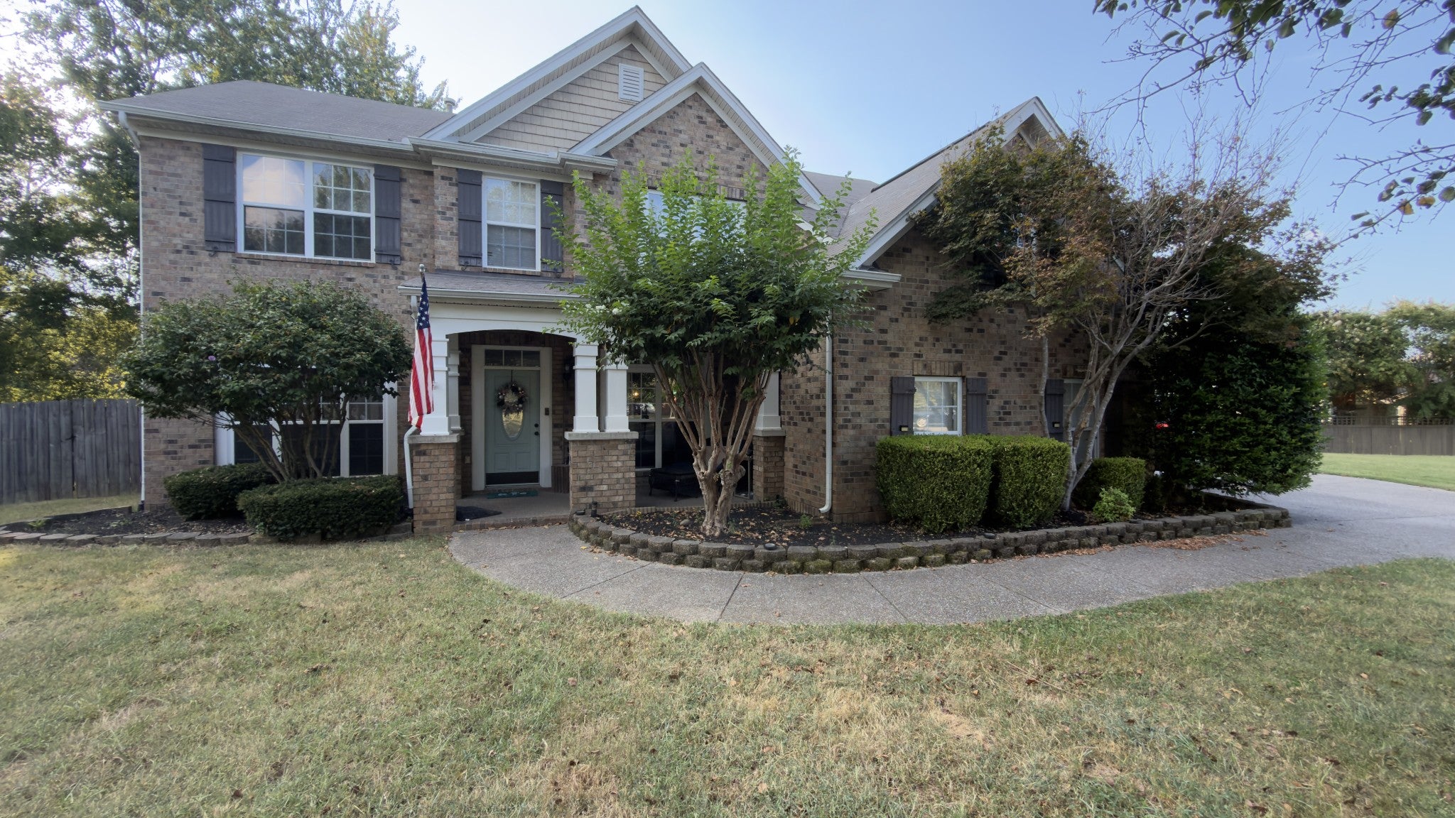 4-bed home for sale in Old Hickory, TN 37138, 3304 Misty Winds Ln 3304 Misty Winds Ln, Old Hickory TN 37138 4-bed home, photo 2 of 28