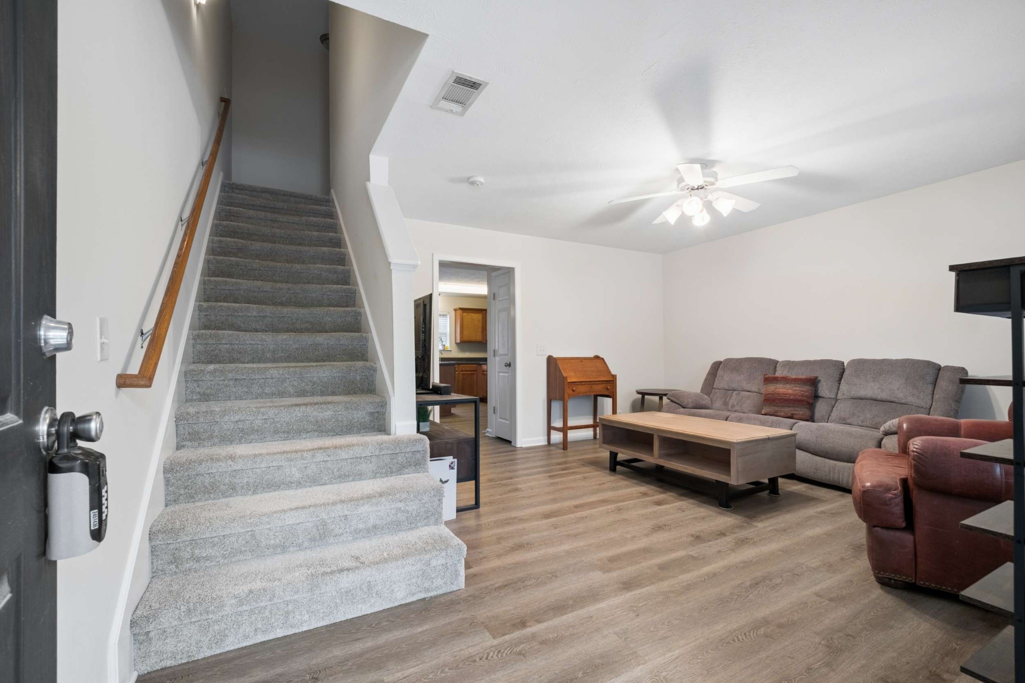 107 Oak Valley Circle