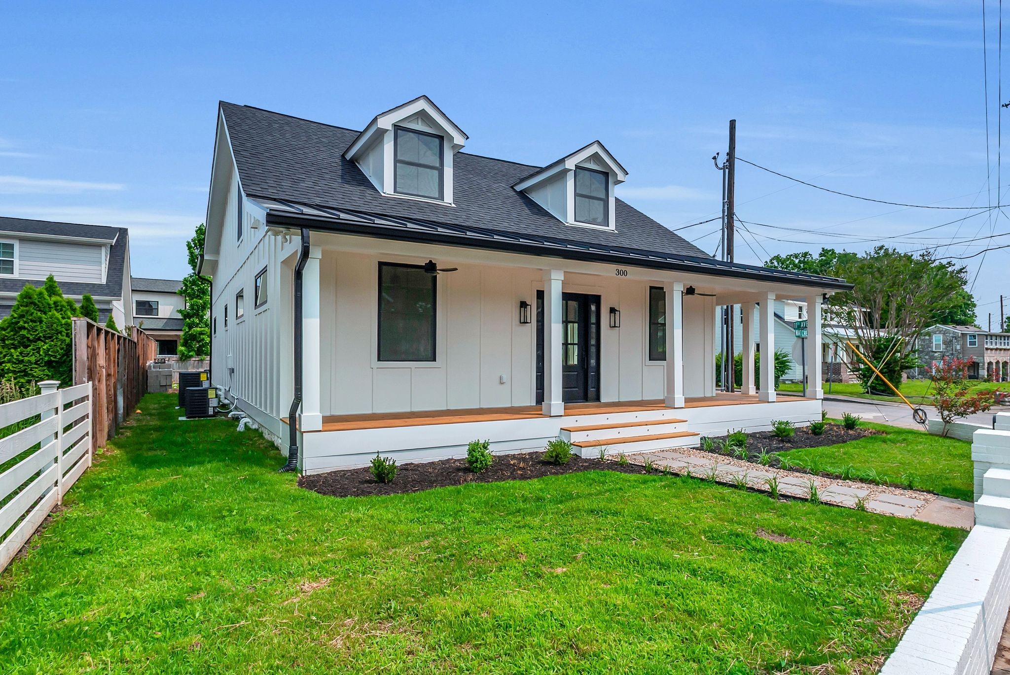 300 Natchez St