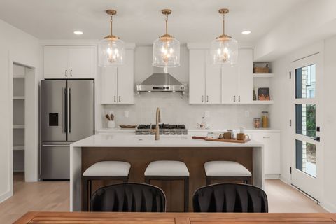 1420 10th Ave N Nashville TN 37208