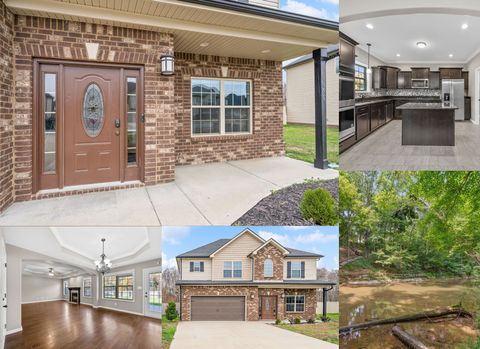 1051 Terraceside Circle Clarksville TN 37040