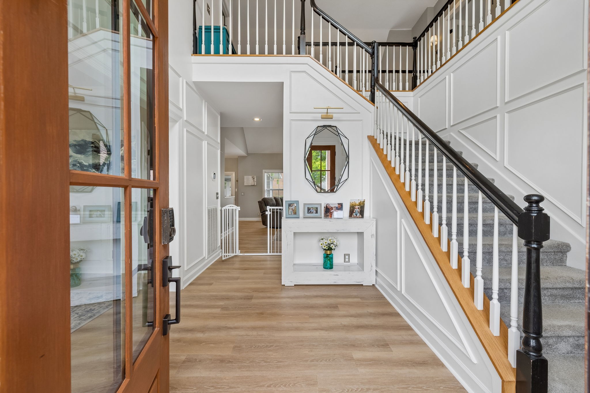 608 Banbury Pl