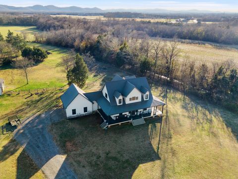 5650 Sledge Rd Christiana TN 37037