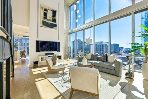 Photo of 301 Demonbreun St #2016, Nashville, TN 37201 (MLS # 3139623)