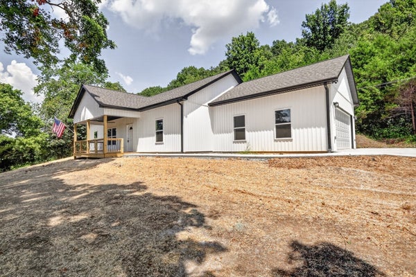5071 CAMPBELLSVILLE PIKE, CULLEOKA, TN 38451 - Image 7cfcfd90de2d59aca541b6cfe614c7a1/2196692205