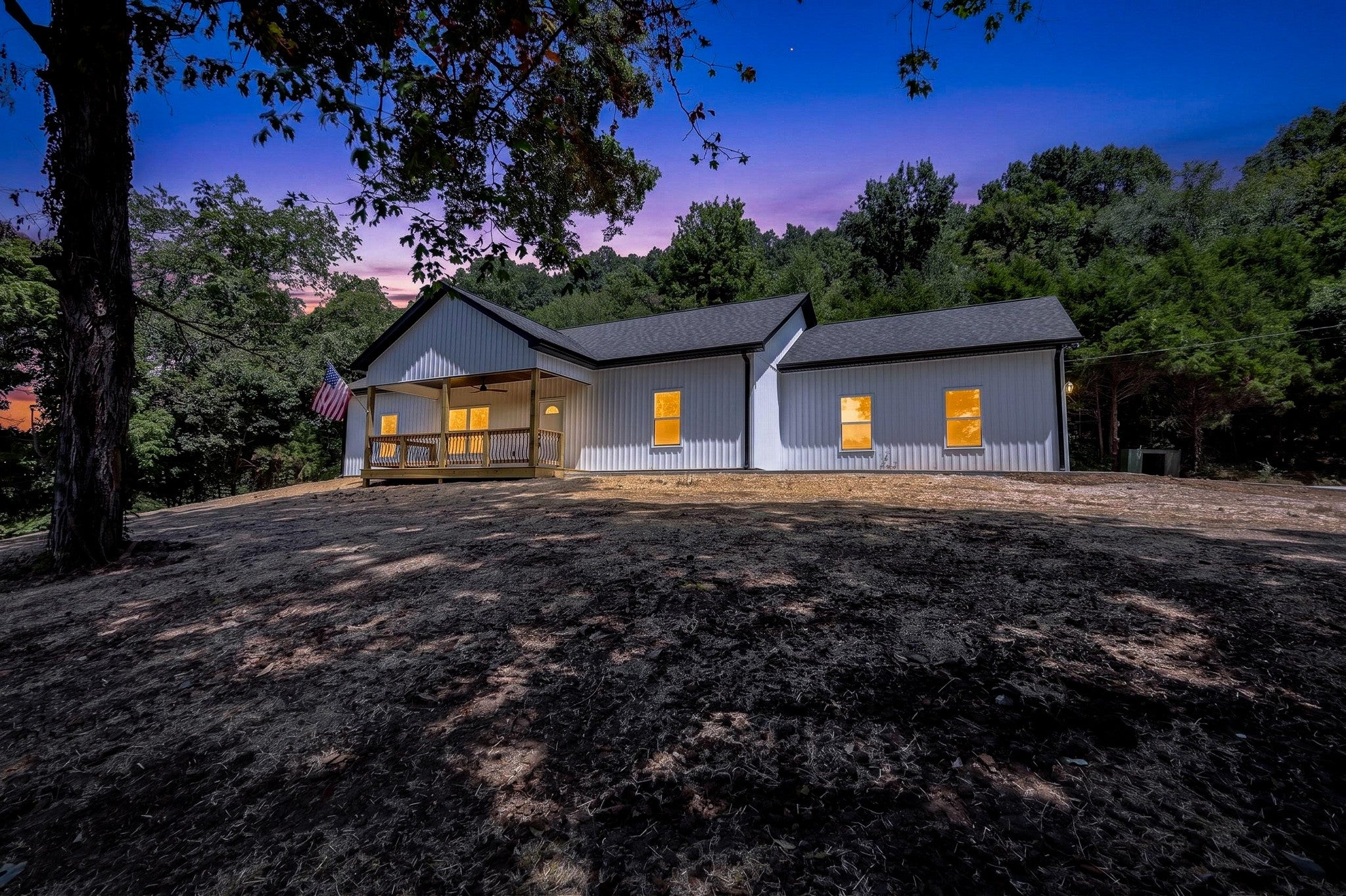 5071 Campbellsville Pike