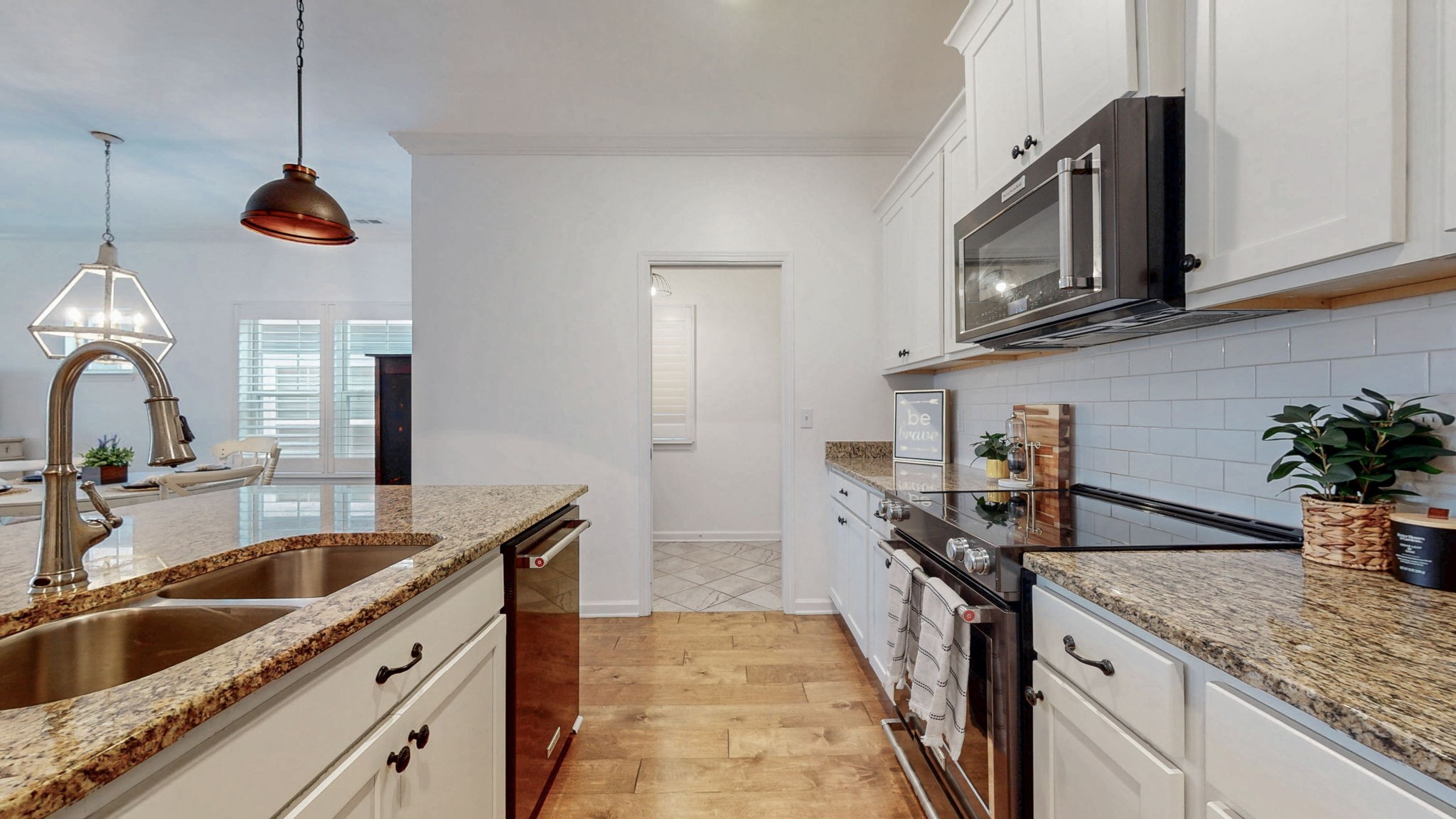 2508 Hanover Dr