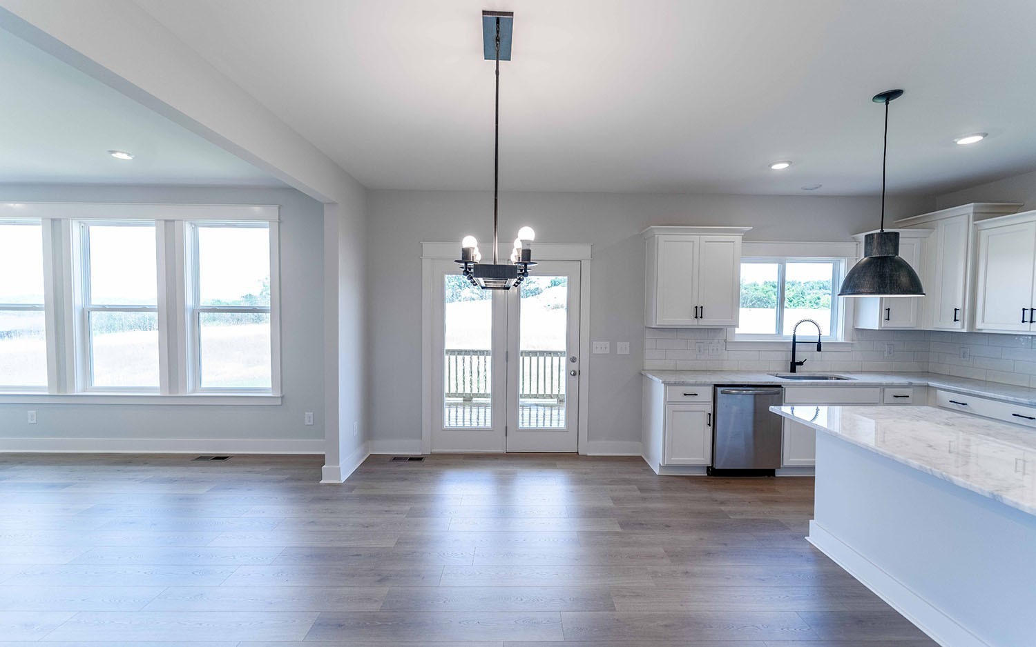 409 Rawling Ln